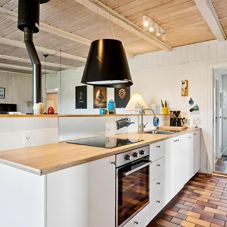 Spacious Activity On A Private Plot Ideal For Families And Friends *