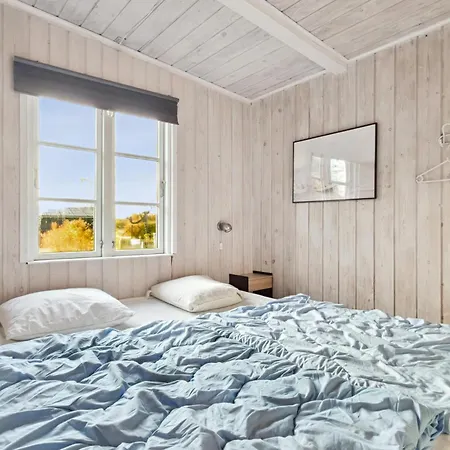 Spacious Activity On A Private Plot Ideal For Families And Friends *
