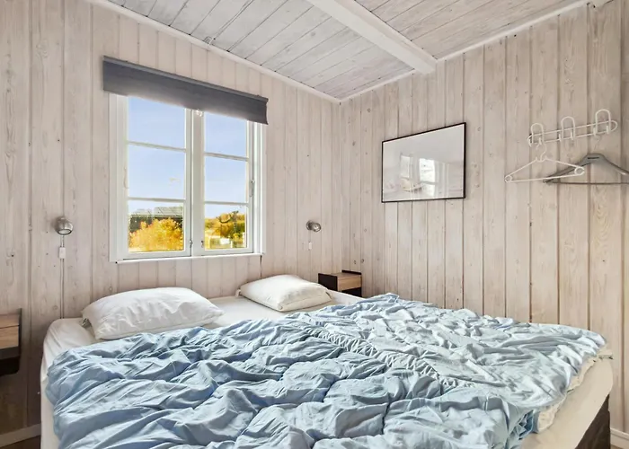 Spacious Activity On A Private Plot Ideal For Families And Friends *